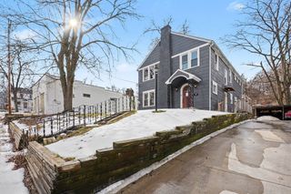 2326 S Burdick Street, Kalamazoo City, MI 49001