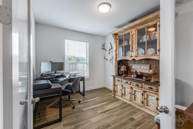 7018 Pondhawk Dr, Katy, TX 77493