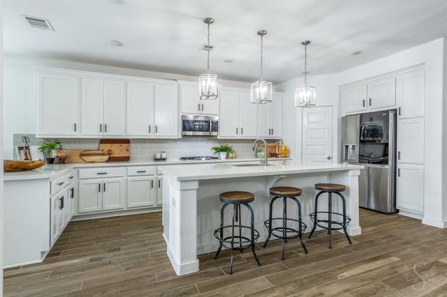 7018 Pondhawk Dr, Katy, TX 77493