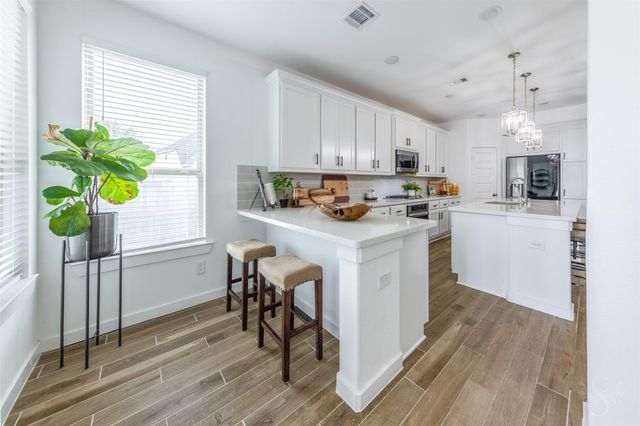 7018 Pondhawk Dr, Katy, TX 77493