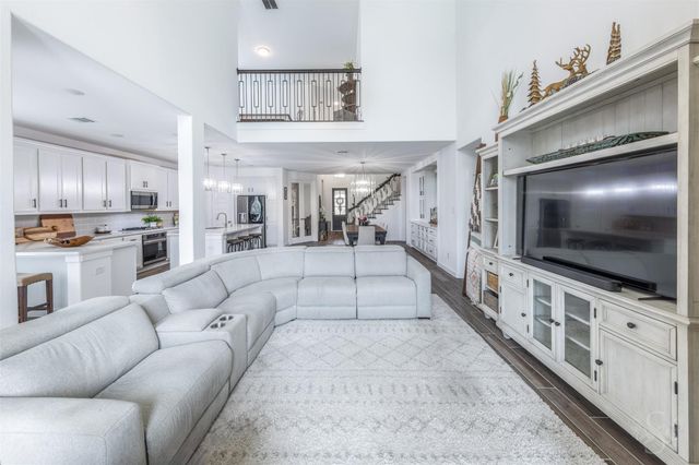 7018 Pondhawk Dr, Katy, TX 77493