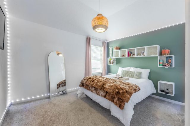 7018 Pondhawk Dr, Katy, TX 77493