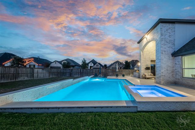 7018 Pondhawk Dr, Katy, TX 77493