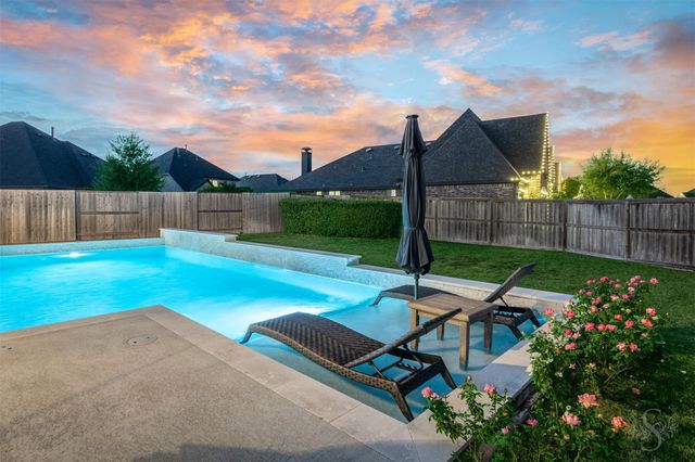 7018 Pondhawk Dr, Katy, TX 77493