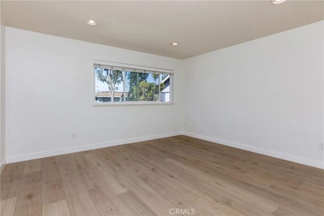 9538 Bickley Dr 2, Huntington Beach, CA 92646