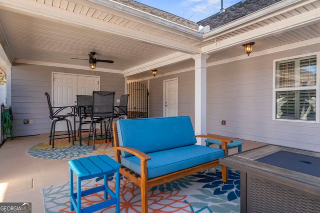 100 Cottage Club Drive, Locust Grove, GA 30248