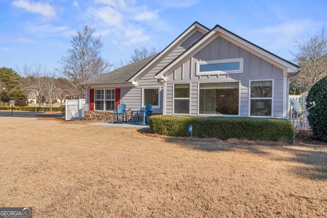 100 Cottage Club Drive, Locust Grove, GA 30248