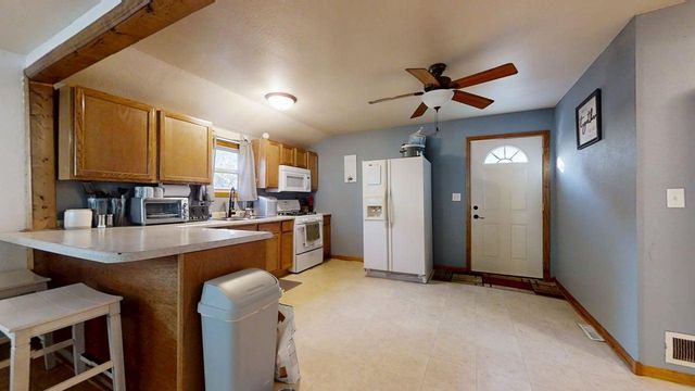 352 S Vermillion Street, Paxton, IL 60957