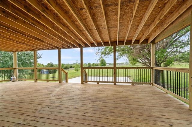 4312 K-68 Highway, Wellsville, KS 66092