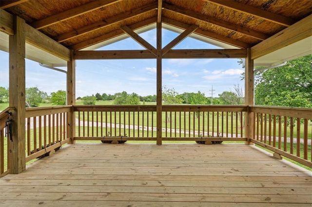 4312 K-68 Highway, Wellsville, KS 66092