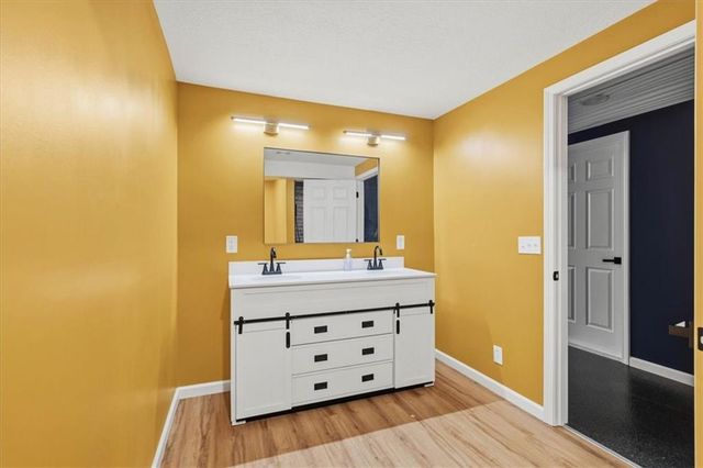 4312 K-68 Highway, Wellsville, KS 66092