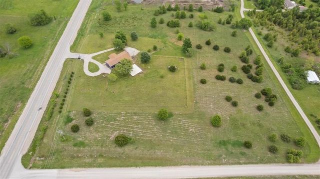 4312 K-68 Highway, Wellsville, KS 66092