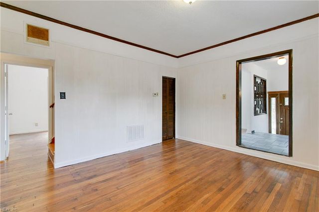 1346 26th ST, Newport News, VA 23607