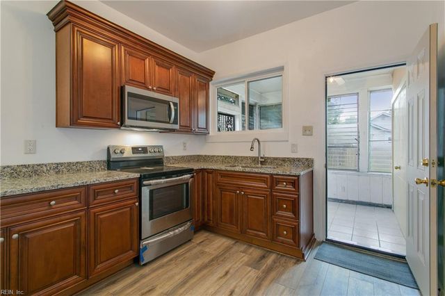 1346 26th ST, Newport News, VA 23607