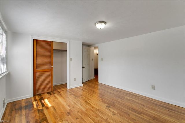1346 26th ST, Newport News, VA 23607