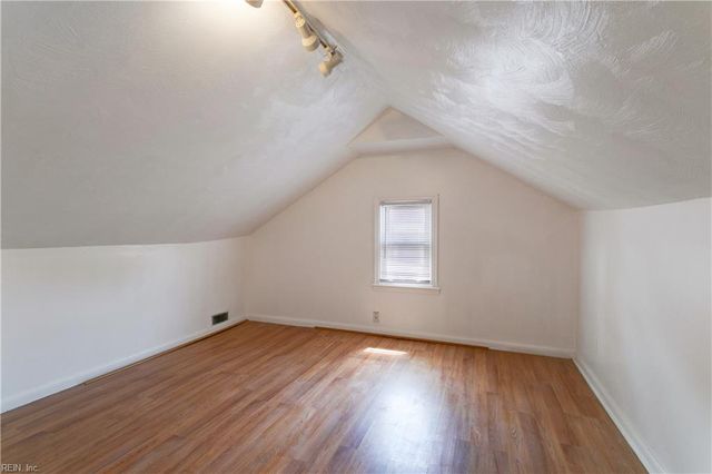 1346 26th ST, Newport News, VA 23607