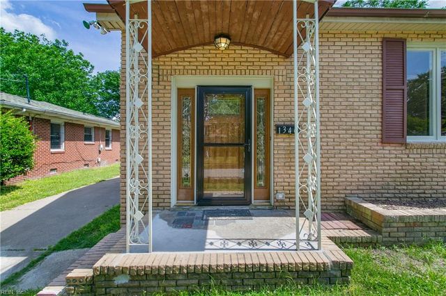1346 26th ST, Newport News, VA 23607