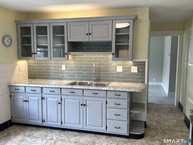 76 Lorenzo Street, Torrington, CT 06790