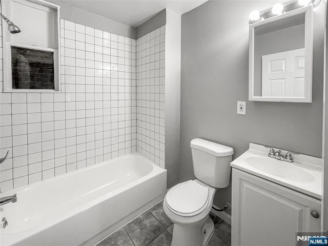 9 Patten Place, Newark, NJ 07112