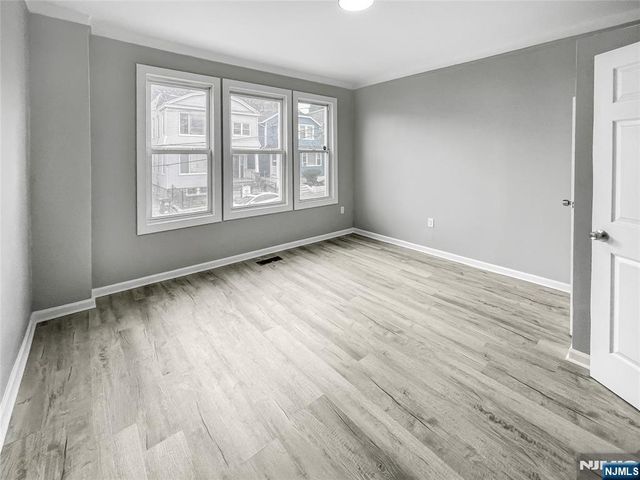 9 Patten Place, Newark, NJ 07112