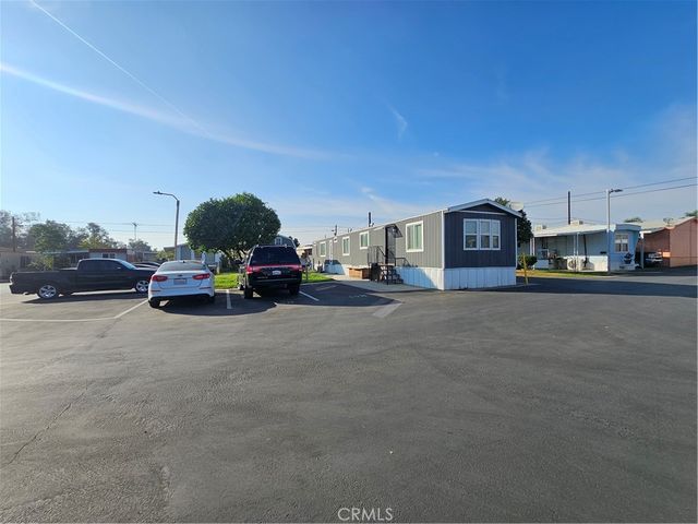 18411 Valley Boulevard 19B, Bloomington, CA 92316