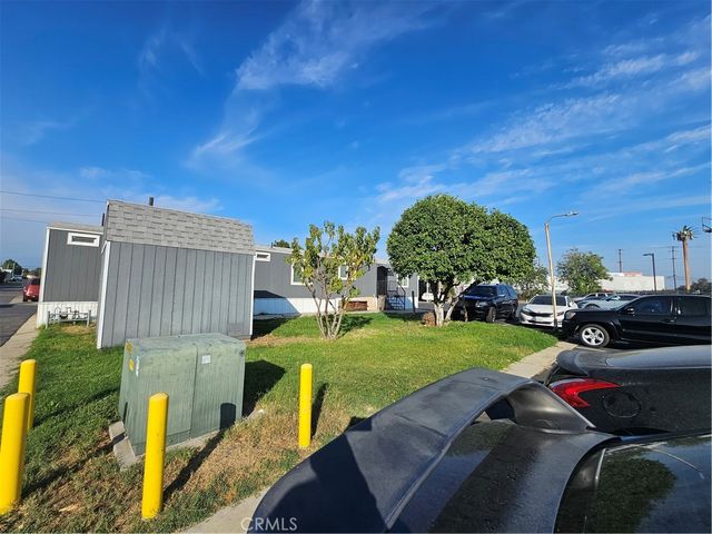 18411 Valley Boulevard 19B, Bloomington, CA 92316