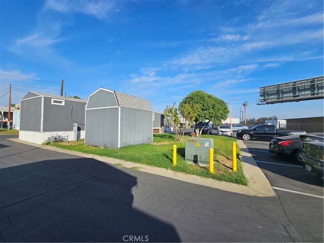 18411 Valley Boulevard 19B, Bloomington, CA 92316