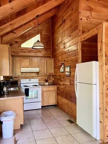 127 Getaways Road, Stanton, KY 40380