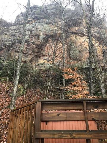 127 Getaways Road, Stanton, KY 40380