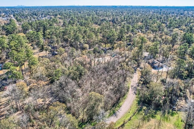 15614 Oaklawn Park Drive, Houston, TX 77069