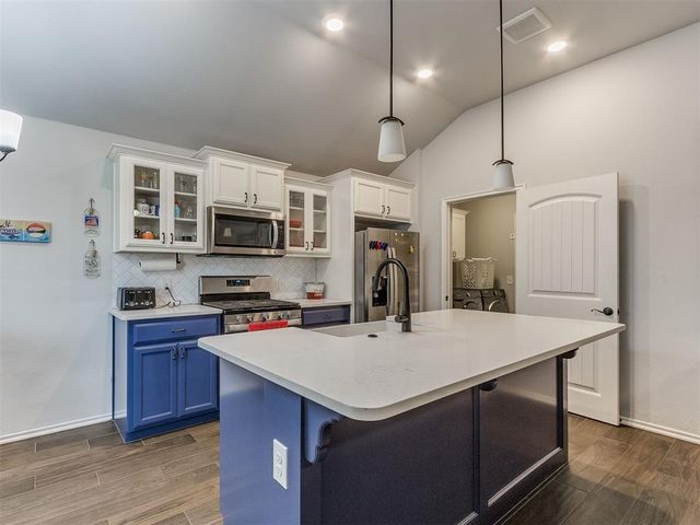15728 Capulet Drive, Edmond, OK 73013