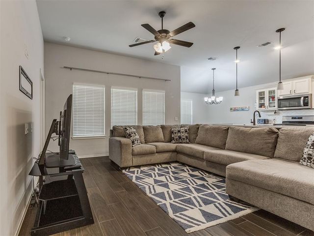 15728 Capulet Drive, Edmond, OK 73013
