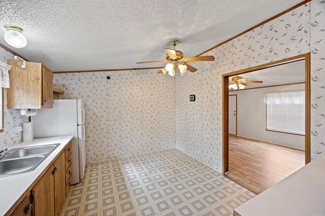 10776 Pin Oak Loop, Belleville, AR 72824