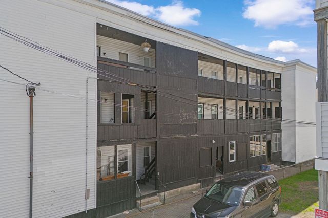 101-107 Putnam Street, Manchester, NH 03102