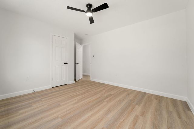 6614 Villarreal Drive, Houston, TX 77489
