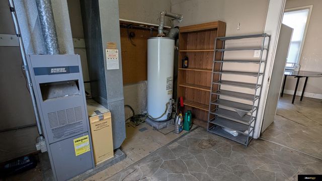 2707 S 20 Street, Omaha, NE 68108