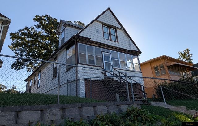 2707 S 20 Street, Omaha, NE 68108