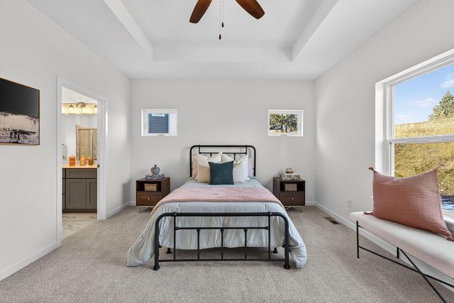 N67W25396 Vail LANE, Sussex, WI 53089