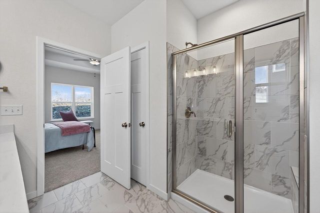 N67W25396 Vail LANE, Sussex, WI 53089