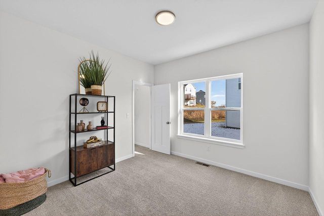 N67W25396 Vail LANE, Sussex, WI 53089