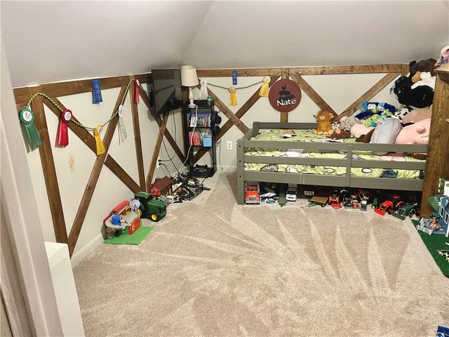 3310 State Route 31, Donegal, PA 15610