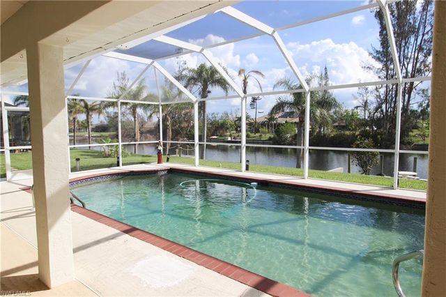 138 SE 20th ST, Cape Coral, FL 33990