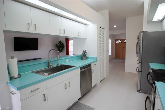 138 SE 20th ST, Cape Coral, FL 33990