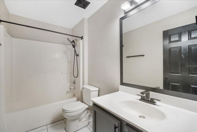 13018 WATERBOURNE DRIVE, Gibsonton, FL 33534