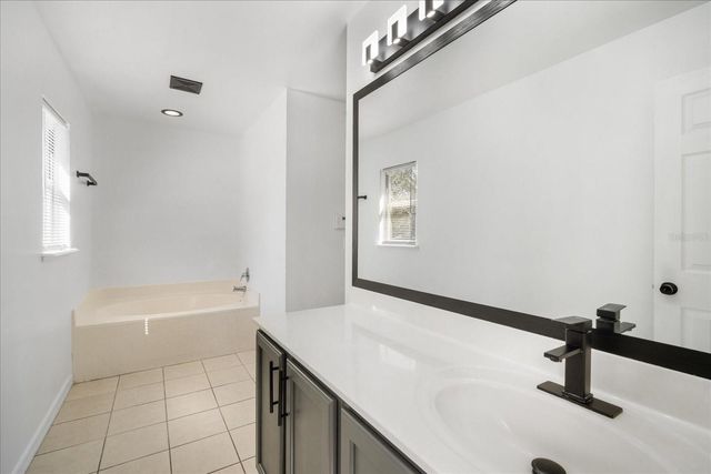 13018 WATERBOURNE DRIVE, Gibsonton, FL 33534