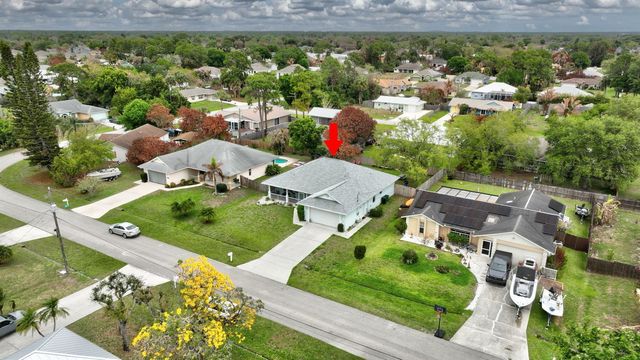 1373 SW Granville Avenue, Port St. Lucie, FL 34953