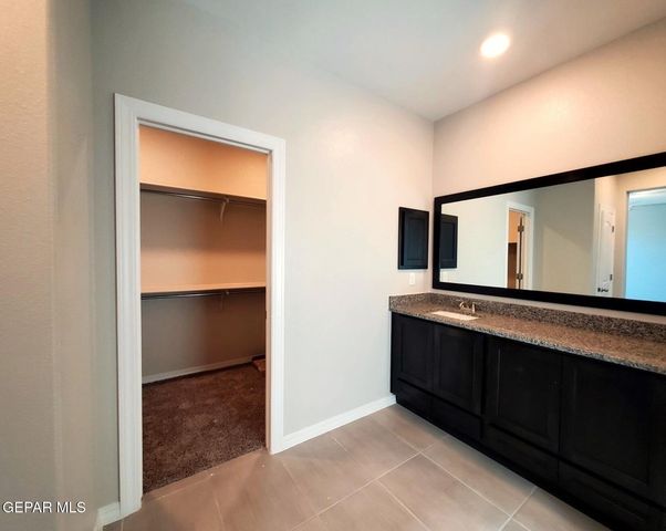 12848 Carefree Avenue, El Paso, TX 79928
