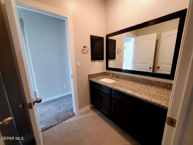 12848 Carefree Avenue, El Paso, TX 79928