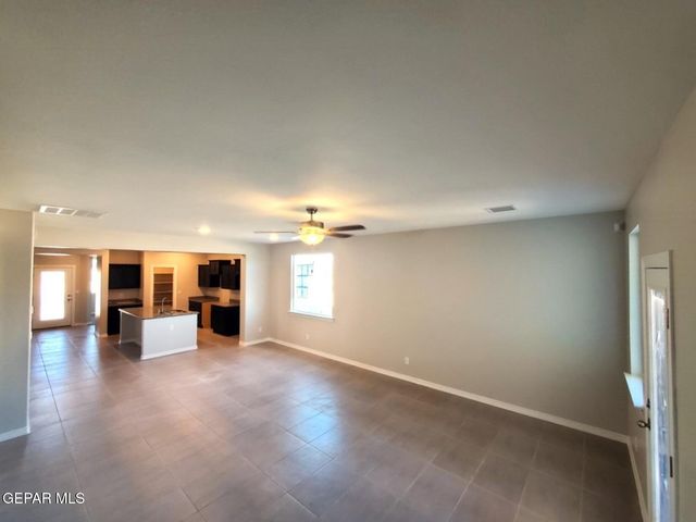 12848 Carefree Avenue, El Paso, TX 79928
