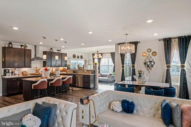 225 LEHIGH DR, Winchester, VA 22602